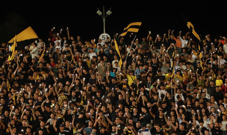 Что видно с мест за 250 тысяч тенге на матче "Кайрат" — "Реал". Видео