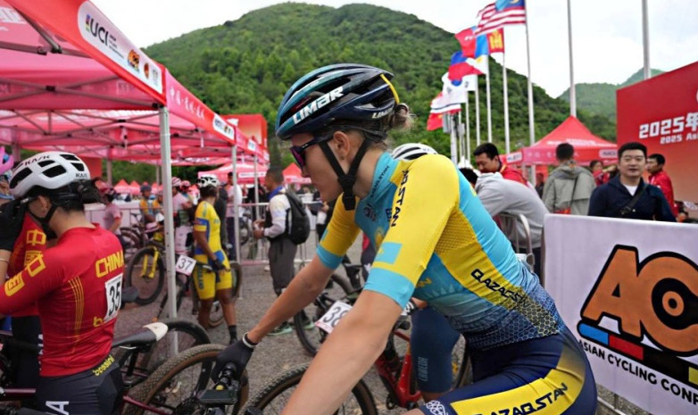 Казахстан остался без медалей в групповой гонке на ЧМ по велоспорту