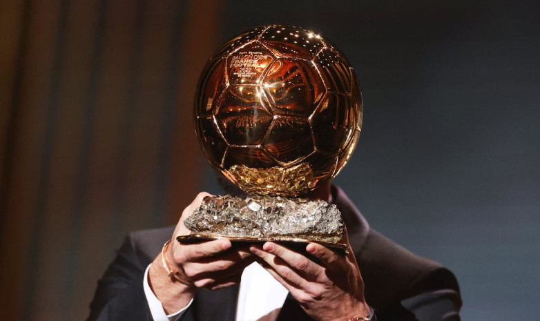 Кому отдали голоса Месси и Роналду на церемонии "Золотого мяча"-2025