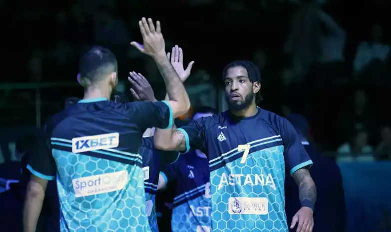 "Астана" разгромила соперника на старте турнира в Абу-Даби
