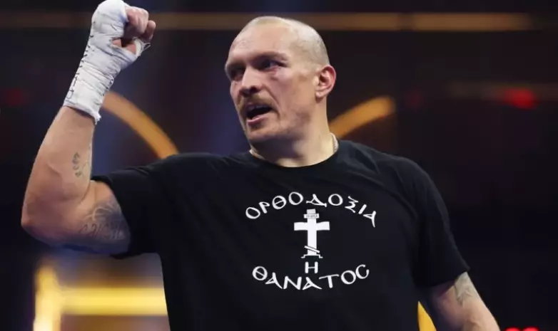 Александр Усик поделился секретами с Баходиром Джалоловым