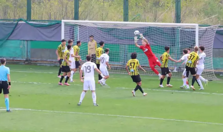 "Кайрат" потерпел разгромное поражение от "Реала" в Алматы