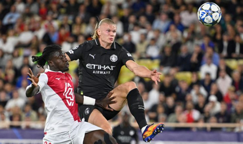 "Манчестер Сити" упустил победу в концовке матча Лиги чемпионов