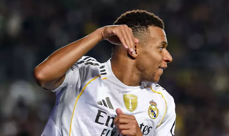 Мбаппе установил рекорд всех времен после матча с "Кайратом"