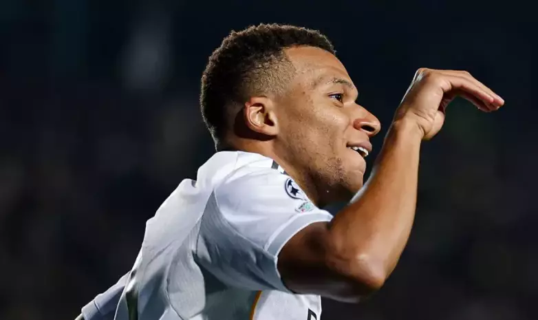 Стало известно, кто из игроков "Кайрата" получил футболку Мбаппе