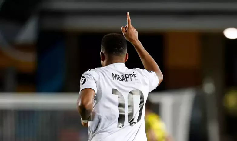 Хет-трик в ворота "Кайрата" принёс Мбаппе награду