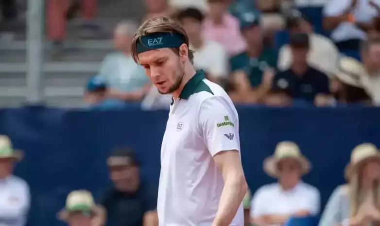 Бублик сенсационно вылетел с турнира в Шанхае