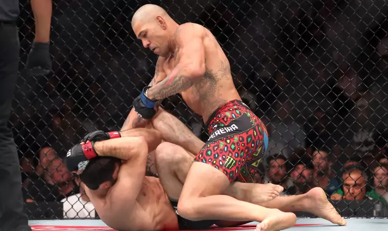 Полное видео боя Анкалаев — Перейра за титул UFC 320