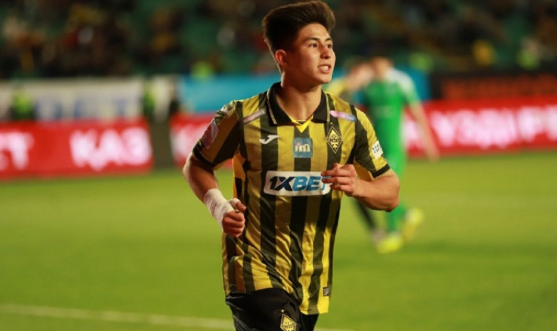 Дастан Сатпаев вышел на второе место в списке бомбардиров