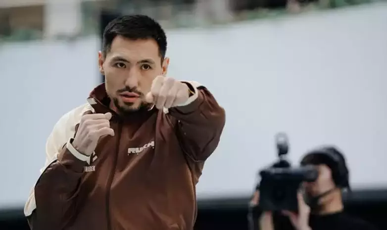 Озвучены сроки боя Жанибека Алимханулы за звание "абсолюта"