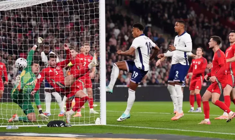 Сухим разгромом завершился матч сборной Англии по футболу