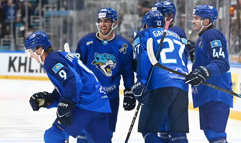 КХЛ назвала трех звезд матча "Барыс" — "Авангард"