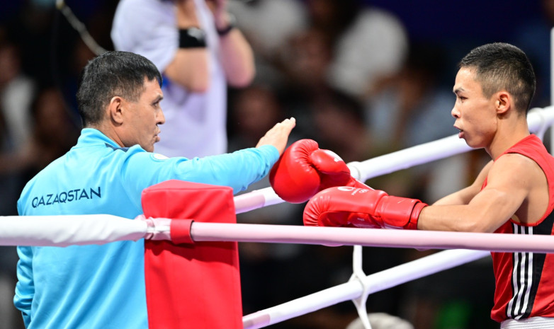 Сакен Бибосынов одержал вторую победу подряд нокаутом