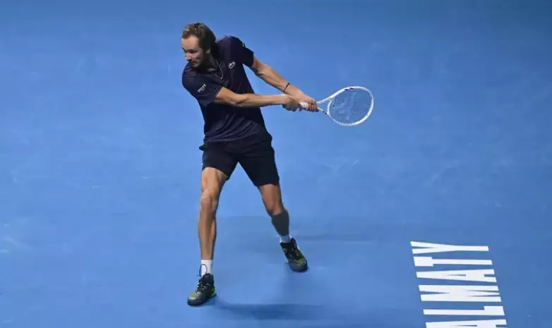 Даниил Медведев выложил семейные фото после турнира в Алматы