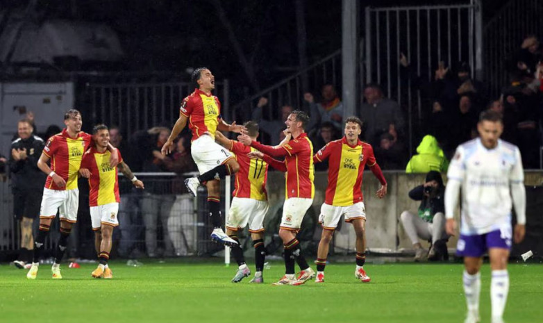 Громкой сенсацией завершился матч "Астон Виллы" в еврокубках