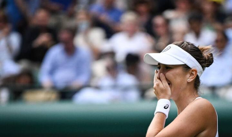 Бенчич совершила волевой камбэк против Муховой и вышла в полуфинал к Рыбакиной