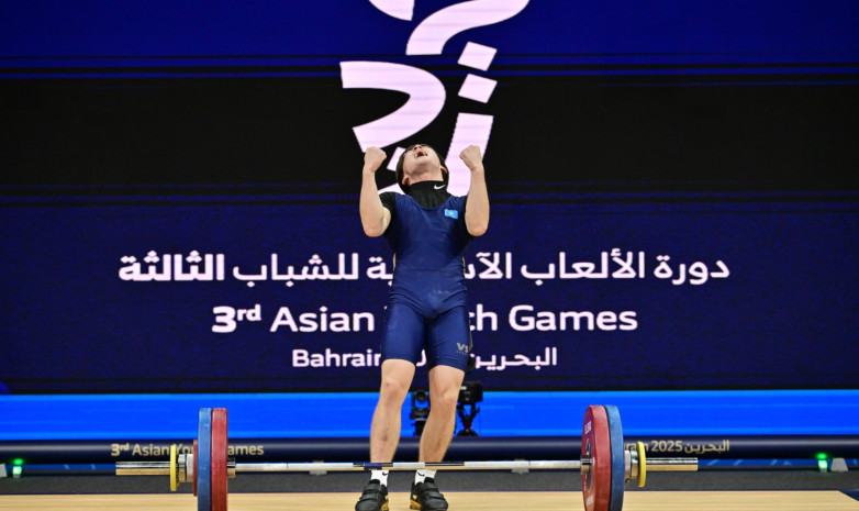 Казахстанский тяжелоатлет стал серебряным призером Азиады-2025