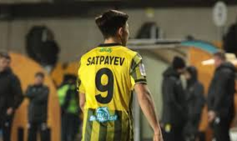 Дастан Сатпаев рискует затеряться в переполненной атаке "Челси"