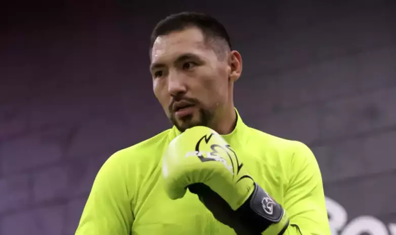 Назван следующий соперник Алимханулы после боя за три титула чемпиона мира