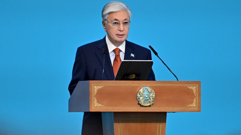 “Нам всем надо отказаться от образа и характера вечно горюющей нации“ - Токаев