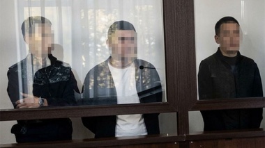 Миллиард теңгеден аса шығын: Атырауда автосалон басшылары сотталды