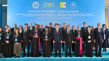 Вице-президент Ерлан Қарин Ватикан делегациясымен кездесті