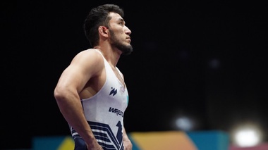 Айтмухан потерпел разгромное поражение в четвертьфинале Азиады