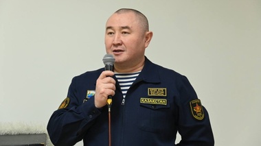 Қазақстан Әскери-теңіз күштерінің бұрынғы бас қолбасшысы қамауға алынды: ол туралы не белгілі?