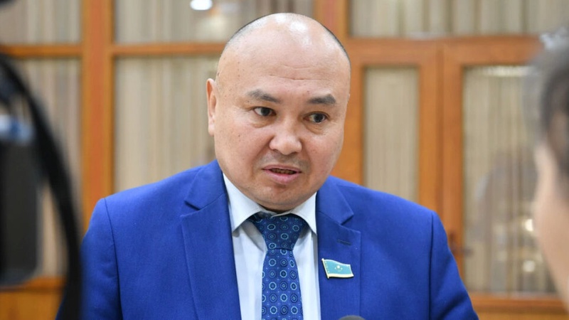 “Жұмыс жүргізіліп жатыр”: Сайыров Украинадағы соғысқа әкетілген жастар жайлы не дейді