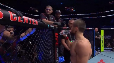 UFC-де нокаутқа оңбай түскен Нурмагомедов мәлімдеме жасады