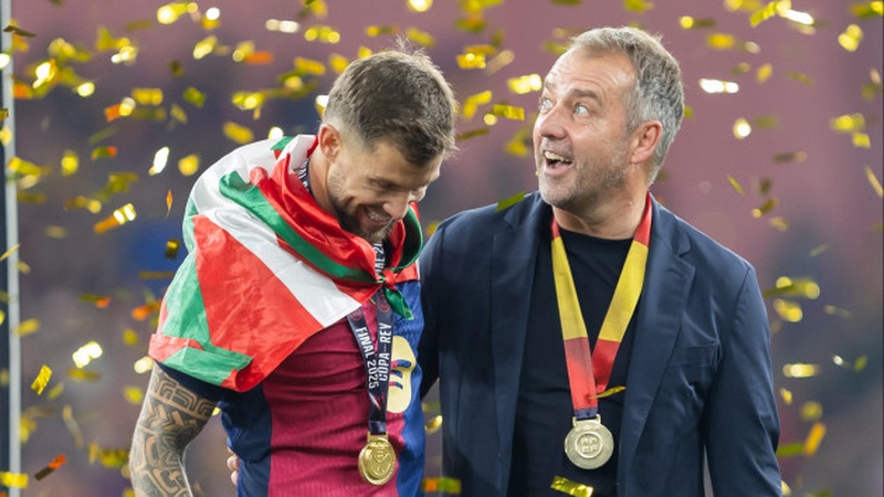 Легенда "Барселоны" оценил успехи команды Флика