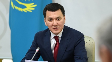 Тоқаев Ерлан Қаринді вице-президент лауазымына ұсынды