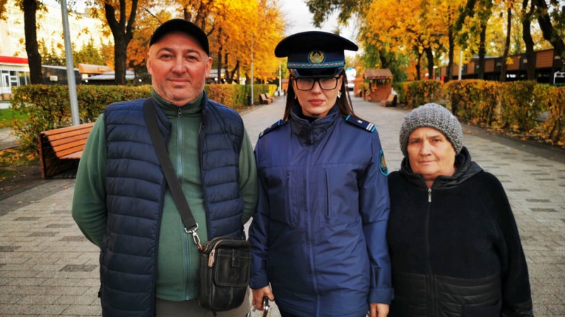 “Это всё одна мафия“: таксист спас пенсионерку в Петропавловске