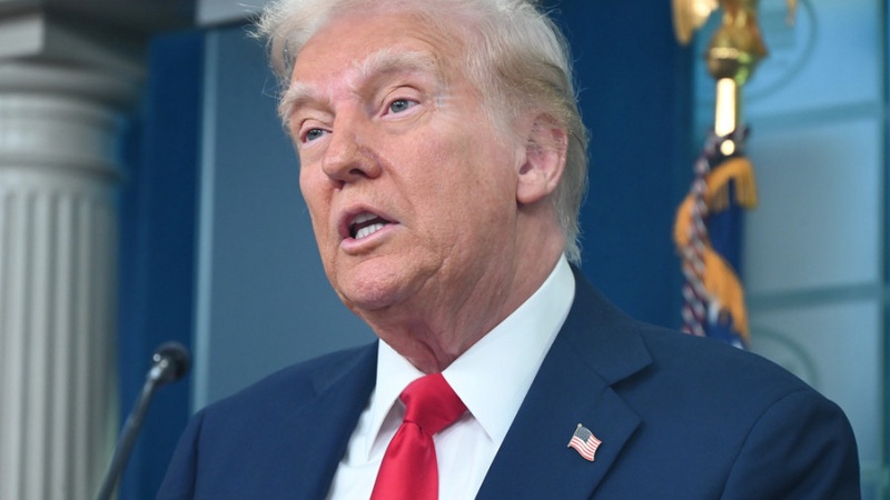 Трамп Атлант немесе Тынық мұхитына өз есімін беруді ұсынды