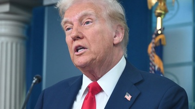 Трамп Атлант немесе Тынық мұхитына өз есімін беруді ұсынды