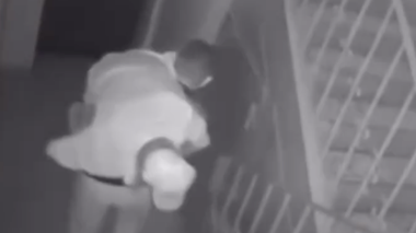 Желіде тараған жантүршігерлік видео: Алматыда 61 жастағы тұрғынның өліміне байланысты төрт адам ұсталды