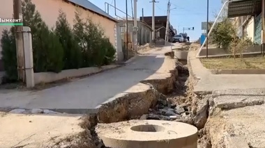 В Шымкенте разрытую улицу выровняли за один день после вмешательства СМИ