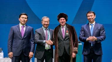 Президент World Tennis награжден орденом “Достық“ II степени