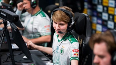 m0NESY — Pimp: Илья Осипов қазіргі және болашақ Counter‑Strike әлемінің ірі тұлғасы