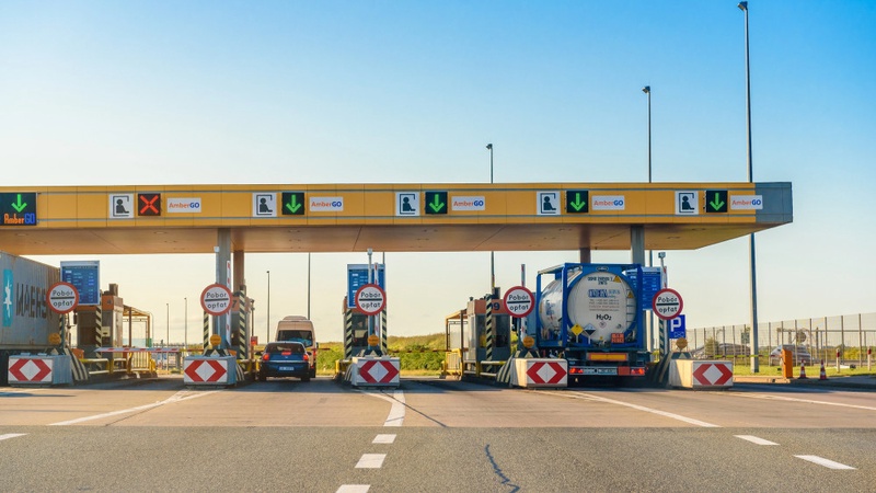 Ақтөбеде көлік инспекторына пара алғаны үшін 5,5 миллион теңге айыппұл салынды