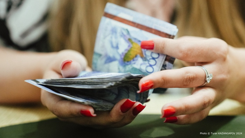 Қазақстанда 30 мыңнан аса әйел декреттік төлемнен айырылып қалуы мүмкін