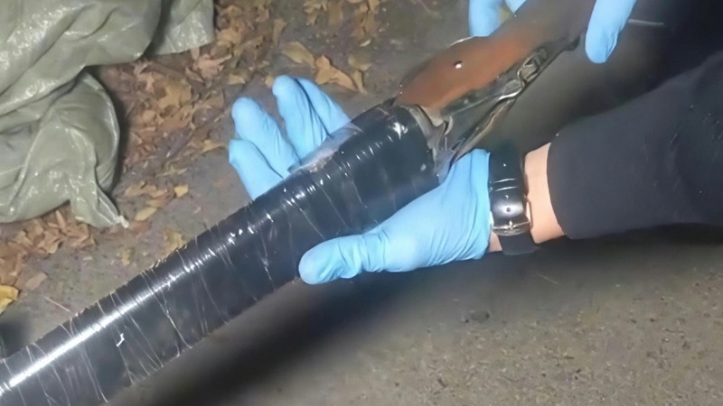 Тайник с оружием и боеприпасами нашли в Алматы