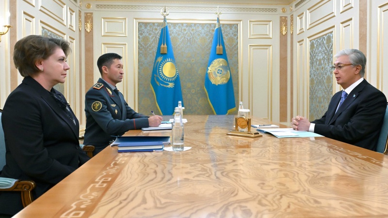 Тоқаев қорғаныс министрінің орынбасарларын қабылдады