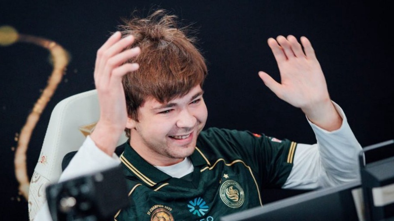 Malr1ne: Dota 2-дің төмен ранктарындағы ойыншыларға командалық нұсқаулар қажет емес