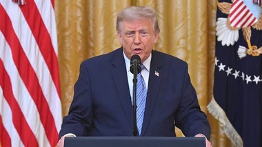 «У нас украли выборы»: Трамп заговорил о третьем президентском сроке