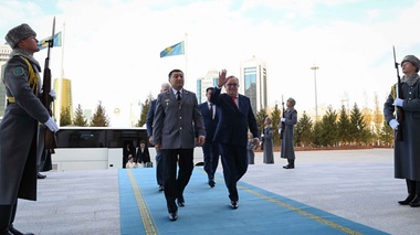 Алтынбек Қоразбаев, Бауыржан Өзбекәліұлы: бүгін Президент кімдерді марапаттады?