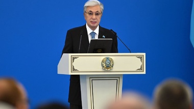 Токаев заявил о необходимости разобраться с социальными выплатами