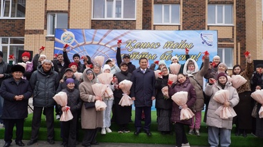 Республика күні қарсаңында Ақмола облысында отбасыларға пәтер кілттері табысталды