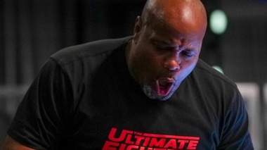 Экс-чемпион UFC Даниэль Кормье намерен посетить Казахстан