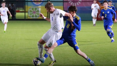Со счётом 0:2 закончился матч Казахстан - Узбекистан на чемпионате мира по футболу